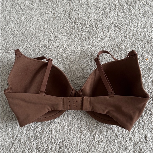 Skims Brown Underwire Bra - Size 32DD - Picture 2 of 3